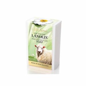 Parrs: Wild Ferns Lanolin Pure and Delicate Soap 135g