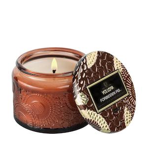 Candle: VOLUSPA Forbidden Fig Petite Candle