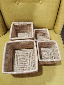 Home Lifestyle: Square Natural Baskets Set of 4
