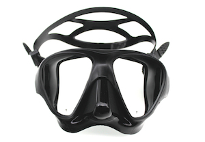 Masks & Snorkels: Moray Descent