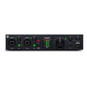 Black Lion Audio: Black Lion Audio Revolution 2 x 2  USB Interface