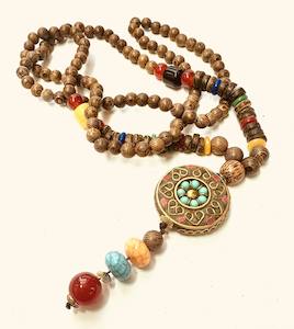 Bohemian necklace wood