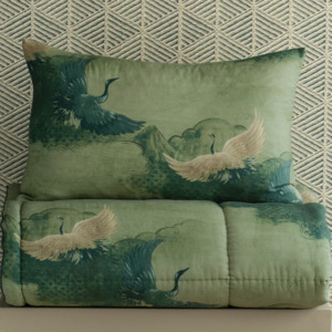 Bianca Lorenne: Tsuru Spruce Pillowcase Pair