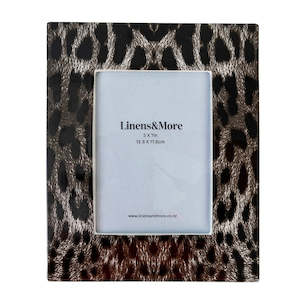 Photo Frames: Photo Frame with Leopard Spots 5x7
