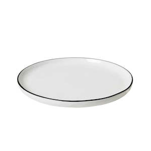 Dinnerware: Salt Dessert Plate