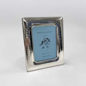 Frame Hammered Large