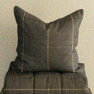 Tobiishi Chocolate Eurocase Pair