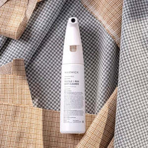 Laundry: Unmarkable Textile & Rug Spot Cleaner