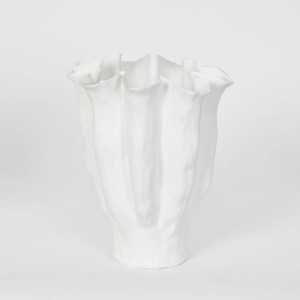 New: Axel Vase - Small