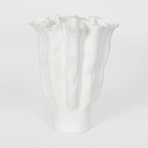 New: Axel Vase Large
