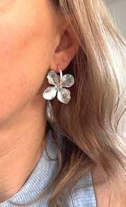 The Odi Edit: Floral Hoops- Gold or Silver