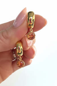 Apricot Amber Rounds on Gold Huggies