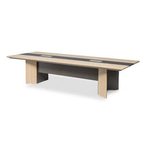 Boardroom Tables: Mobel Maxim Executive Conference Table