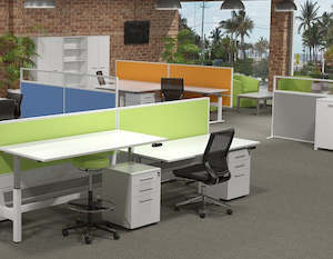 Studio 50 Office Screen Office Furniture Package