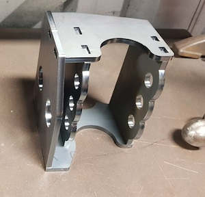 Axle Link Mounts: Upper Link Mount