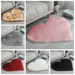 Soft Heart Shaped Bedroom Floor Mat