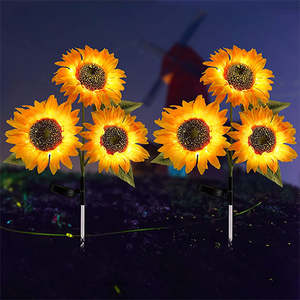 Home Living Home Appliances Outdoor Lighting: Sunflower Solar Outdoor Garden Lights 3 Head