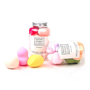 Frontpage: 10-Piece Dual Use Makeup Blender Set with Storage Bottle