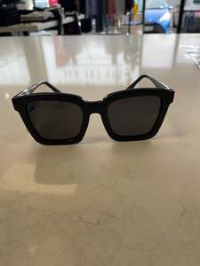 Privé Revaux Sunglasses - The Sundays Best - Black