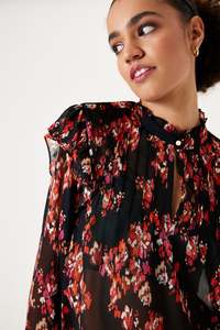 Garcia Aw25 February March: Garcia Ruby Blouse - Black Print