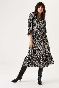 Garcia Aw25 February March: Garcia Gia Dress - Black Print