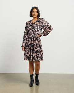 Et Alia Autmun Winter 25 Drop 2 March: et alia Heidi Dress - Velvet Garden print