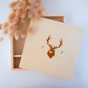 Homeware: Stag Design Wedding Photo + USB Drive Keepsake Box