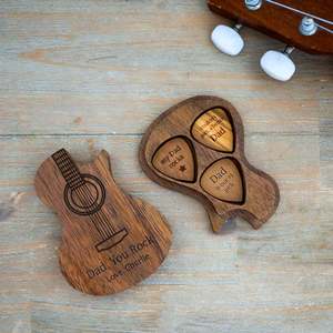 Seasonal: Dad You Rock! Engraved Guitar Pick & Case