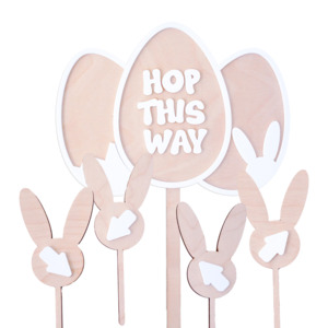 Easter Gifts Decorations: Easter Egg Hunt Styling Kit