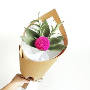 Posies: Carnation Posy