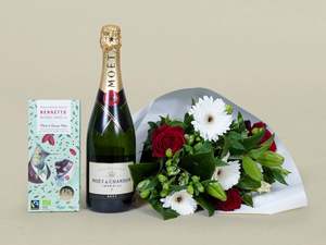 Bubbles and Flowers Gift Hamper