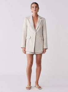 Lifestyle: Esmaee - Portsea Blazer - Natural