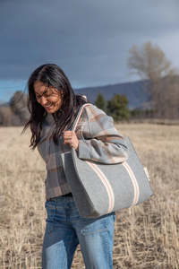 Candles Diffusers: The Wool Bag - Navy Blue Lining