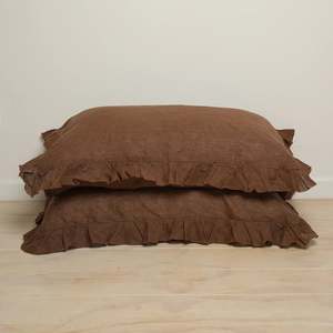 Home Lab - French Flax Linen Ruffle Edge Pillowcase Pair - Mocha