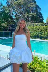 Size 4 6: Violette Bubble Hem Mini Dress