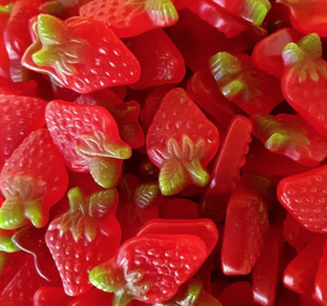 New Zealand Lollies The Old Lolly: Sour Strawberries