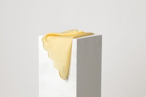 Products: Scallop Linen Napkin - Honey Bee ( Set of 4 ) PREORDER - Olive