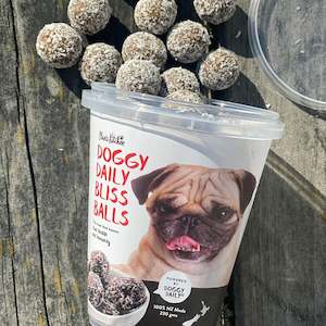 Olives Kitchen: Doggy Daily Bliss Balls
