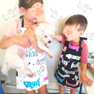 Adult Apron Dogs sausage white