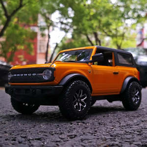 Car Body Style Rv Suv: Maisto 1/24 Ford Bronco Modern Car Model