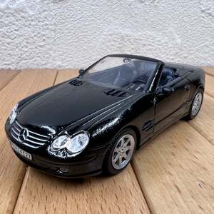 Car Scale 1 43: 1/43 Mercedes-Benz SL600 Classic Car Model
