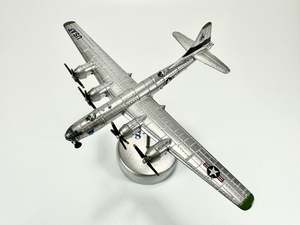 Aircrafts: 1/300 USA B-29 SuperFortress Aircraft Alloy Model Diecast