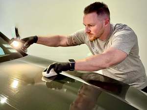 Frontpage: Paint Enhancement & Ceramic Coating (Single Stage)