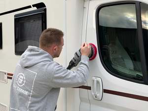 Motorhome Cut, Polish & Ceramic Coating