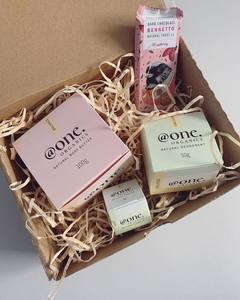 All: @one Organics gift box