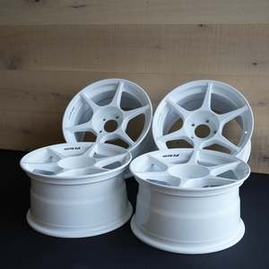 Buddyclub P1 16x8.5j +27