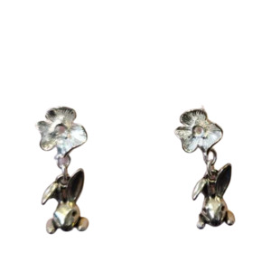 Gify Ideas: Bunny Earrings (REDUCED TO CLEAR)