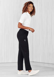 Womens: Womens Comfort Waist Cargo Pant CL954LL