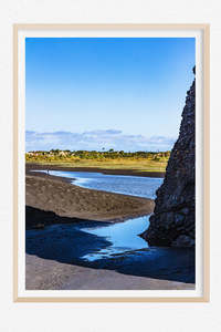 In To The Wild Whatipu Beach: Shadow Casting