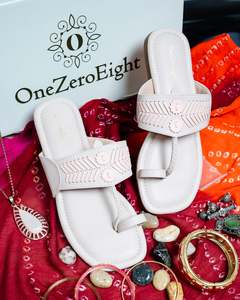 Flats: Rosa (Kolhapuri)